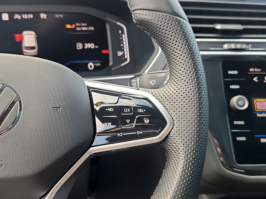 2024 Volkswagen Tiguan 2.0T SEL R-Line