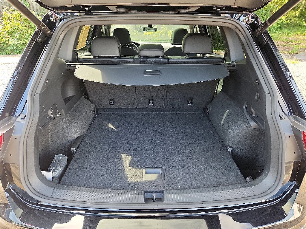 2024 Volkswagen Tiguan 2.0T SEL R-Line