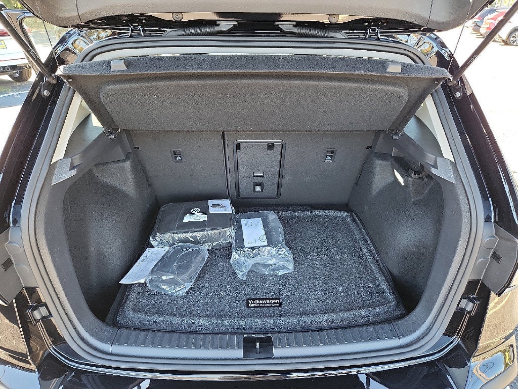 2026 Volkswagen Taos 1.5T SEL