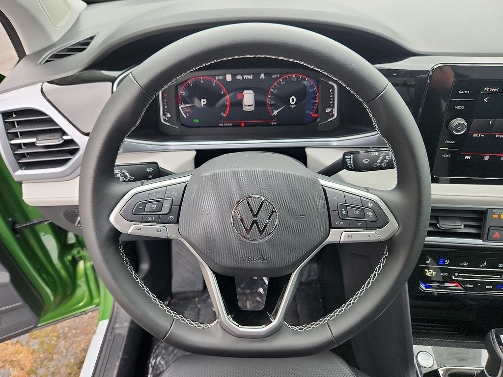 2026 Volkswagen Taos 1.5T SEL