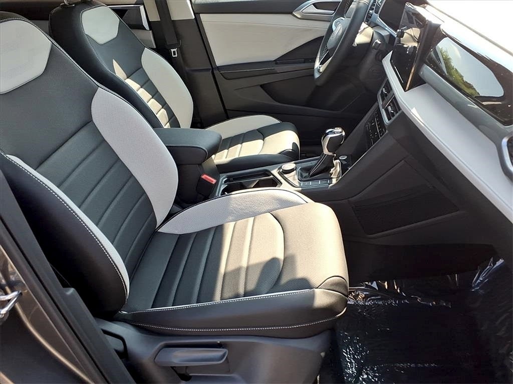 2025 Volkswagen Taos 1.5T SEL