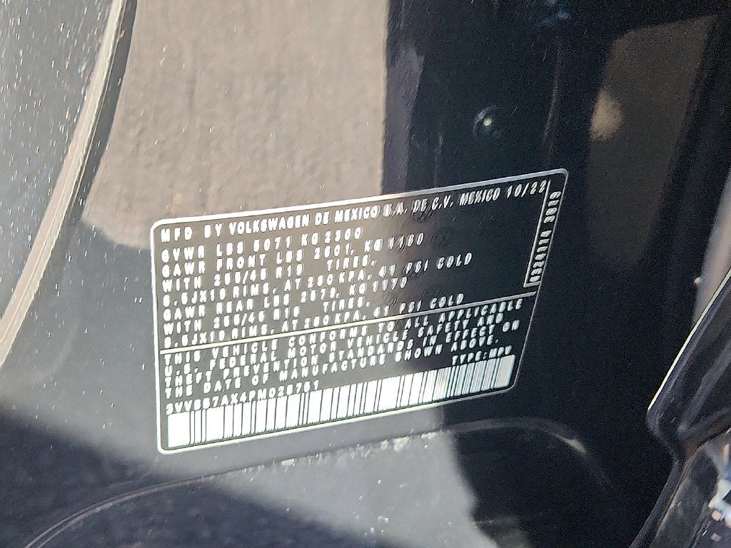 2023 Volkswagen Tiguan 2.0T SE R-Line Black