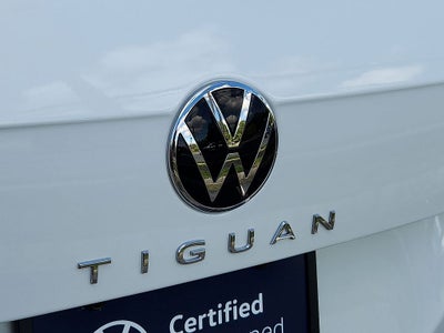 2024 Volkswagen Tiguan 2.0T SE R-Line Black