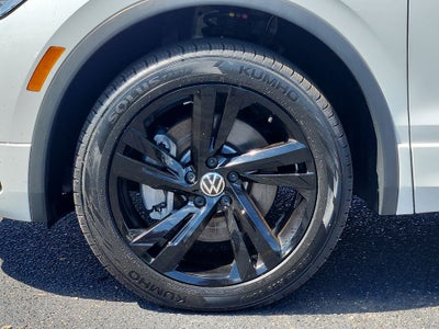 2024 Volkswagen Tiguan 2.0T SE R-Line Black