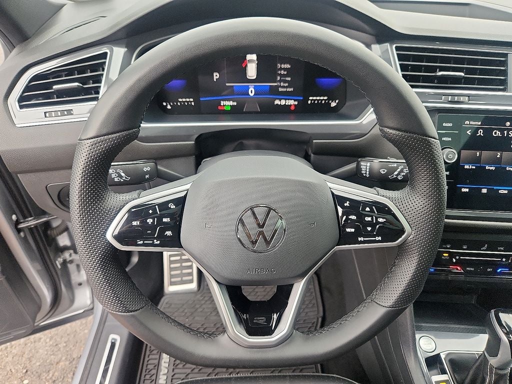 2023 Volkswagen Tiguan 2.0T SE R-Line Black