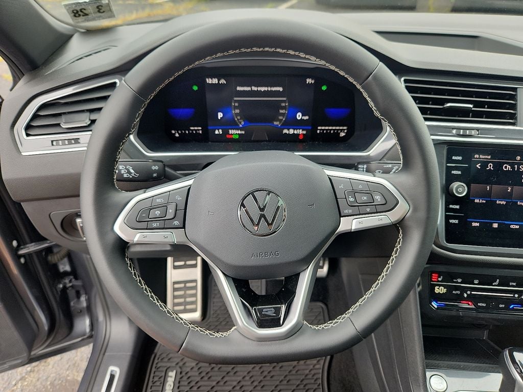 2023 Volkswagen Tiguan 2.0T SE R-Line Black