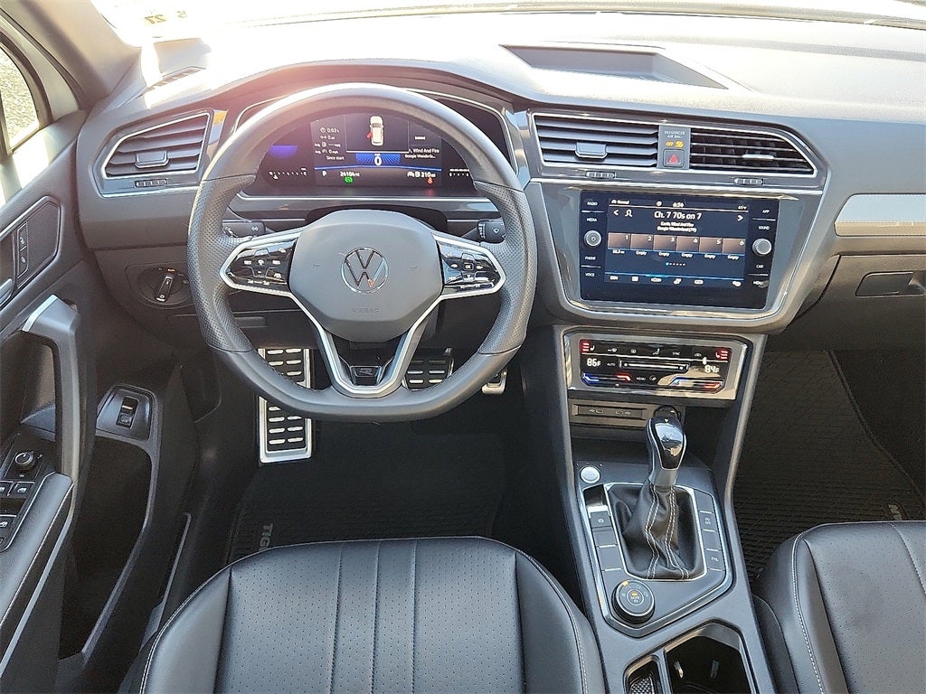2022 Volkswagen Tiguan 2.0T SE R-Line Black