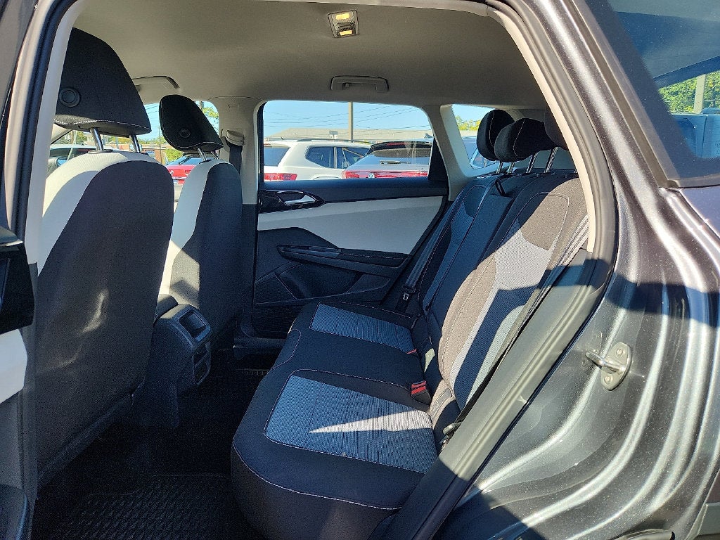 2025 Volkswagen Taos 1.5T S