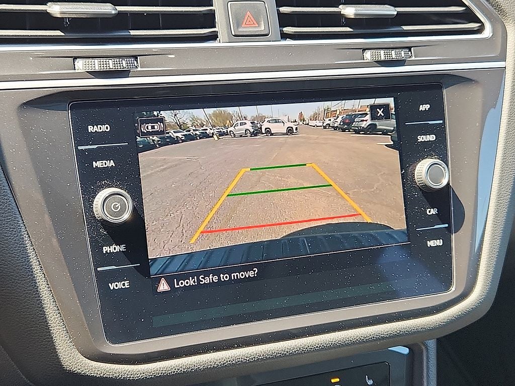 2024 Volkswagen Tiguan 2.0T SE R-Line Black