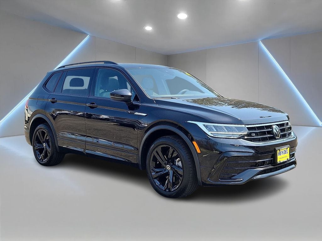 2024 Volkswagen Tiguan 2.0T SE R-Line Black