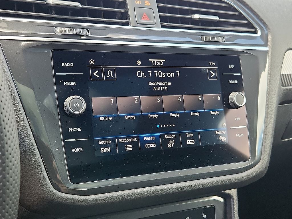 2023 Volkswagen Tiguan 2.0T SE R-Line Black