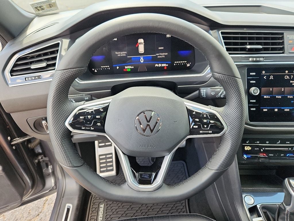2023 Volkswagen Tiguan 2.0T SE R-Line Black