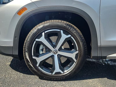 2025 Volkswagen Tiguan 2.0T SE