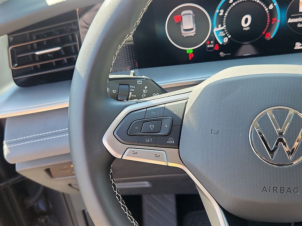 2026 Volkswagen Tiguan 2.0T SE