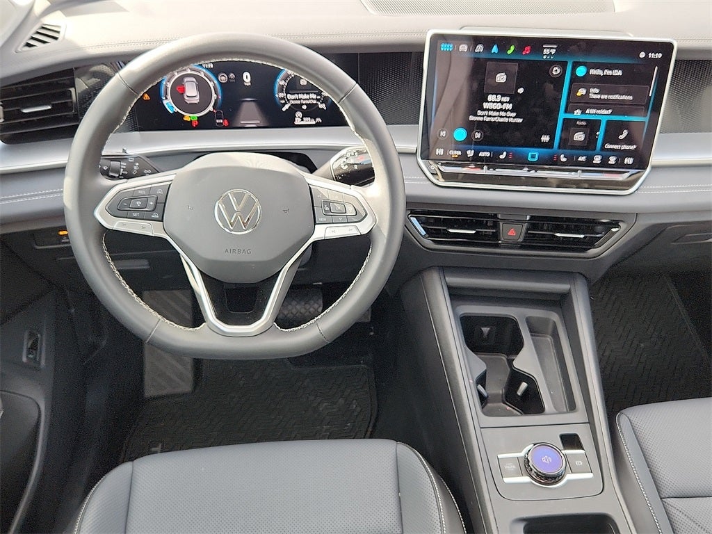 2025 Volkswagen Tiguan 2.0T SE