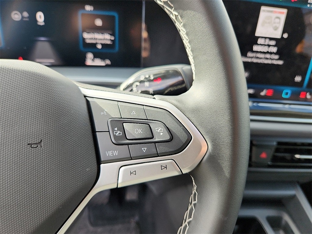 2025 Volkswagen Tiguan 2.0T SE