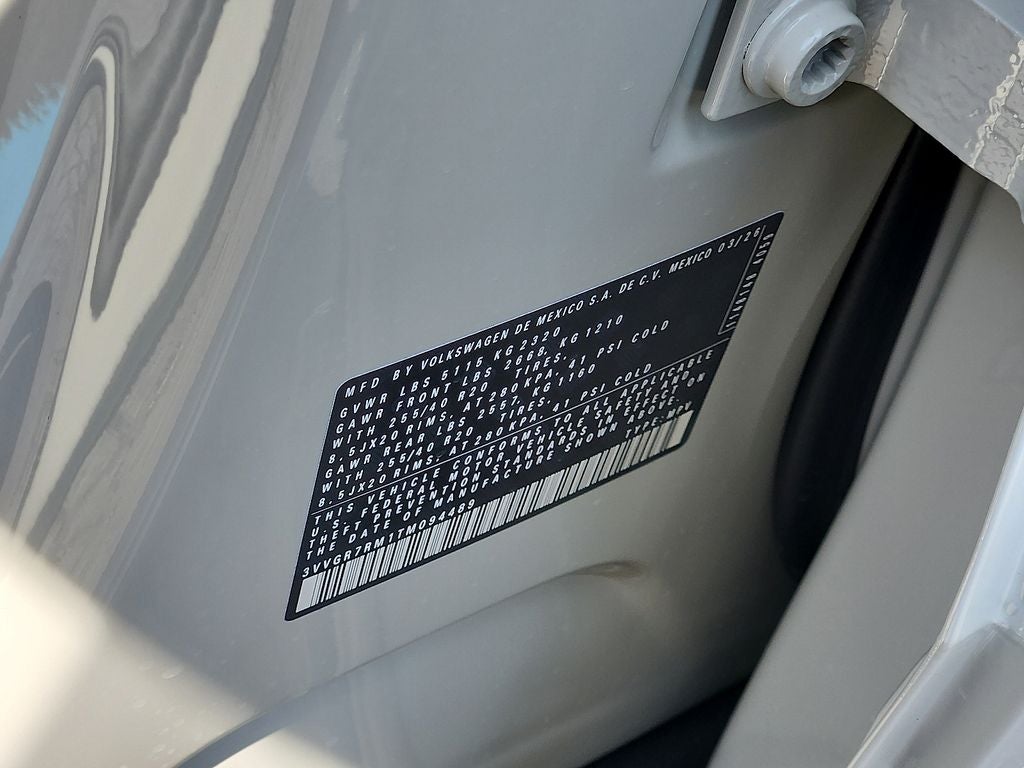 2026 Volkswagen Tiguan 2.0T SE R-Line Black