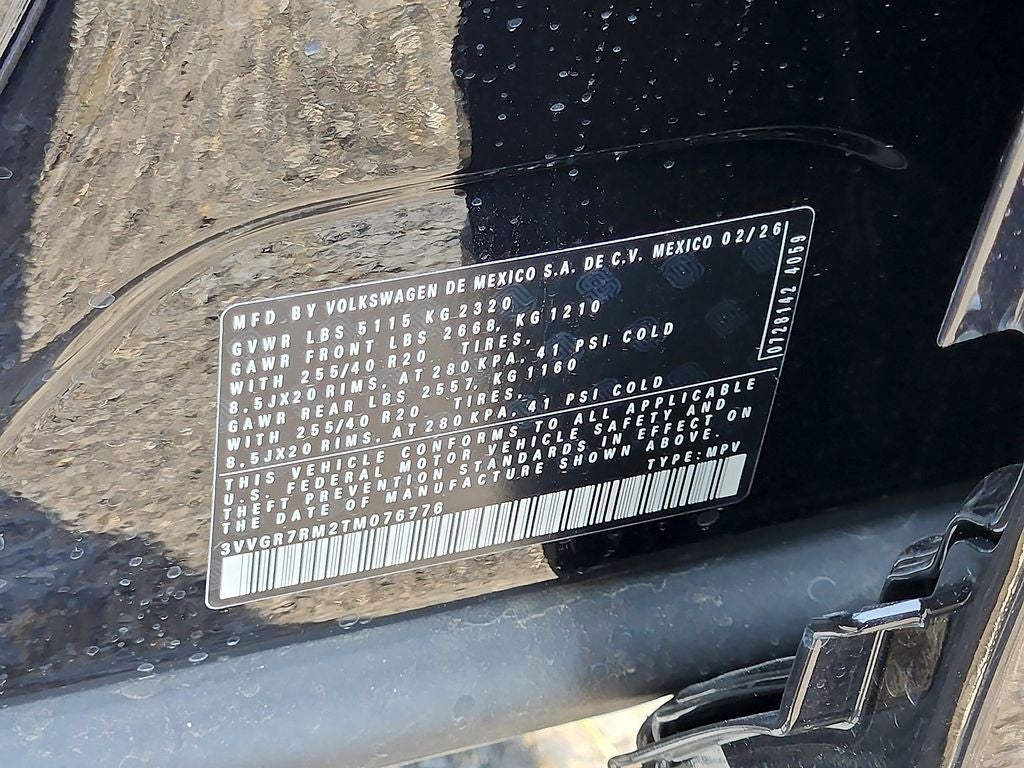 2026 Volkswagen Tiguan 2.0T SE R-Line Black