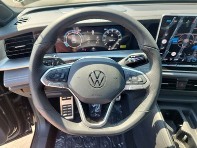 2026 Volkswagen Tiguan 2.0T SE R-Line Black