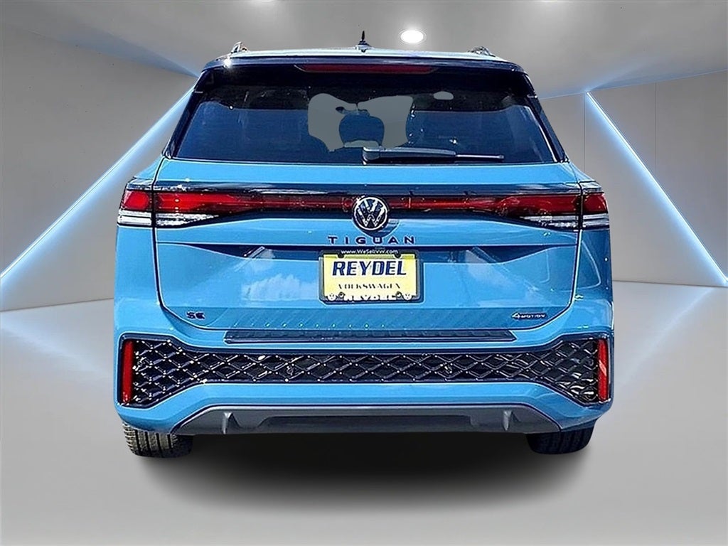 2026 Volkswagen Tiguan 2.0T SE R-Line Black