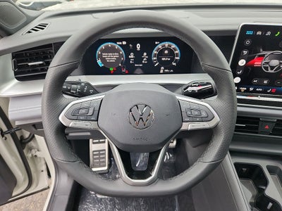 2026 Volkswagen Tiguan 2.0T SE R-Line Black