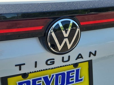 2026 Volkswagen Tiguan 2.0T SE R-Line Black