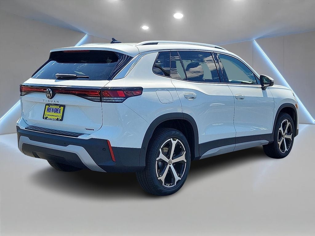 2026 Volkswagen Tiguan 2.0T SE