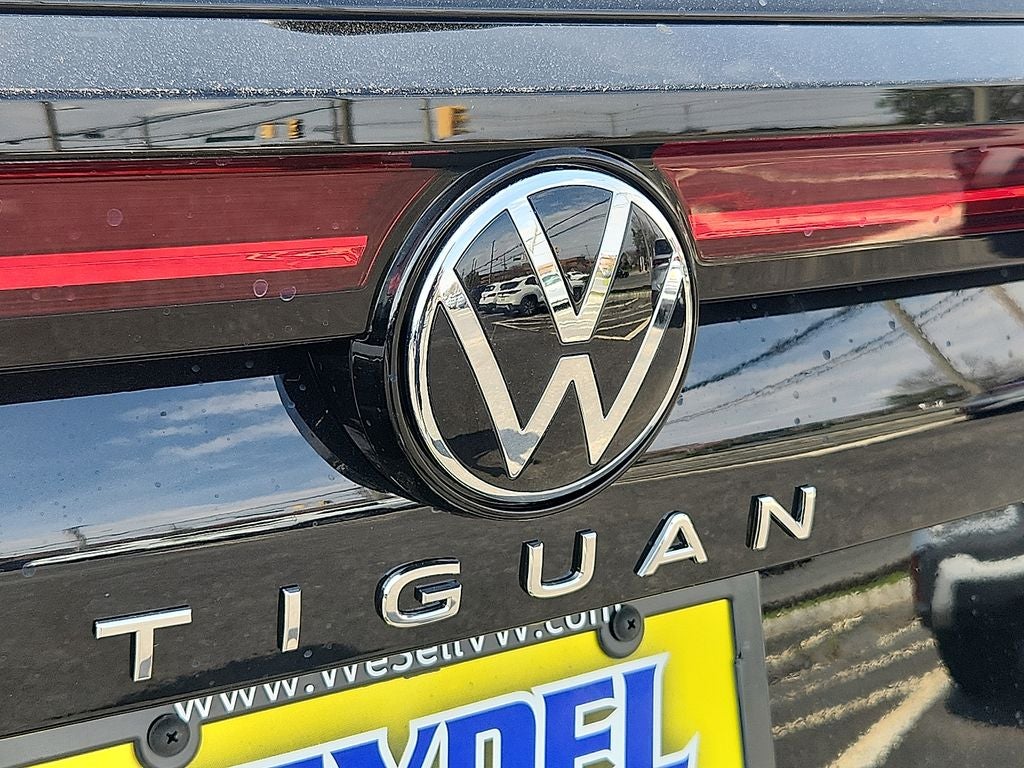 2026 Volkswagen Tiguan 2.0T SE