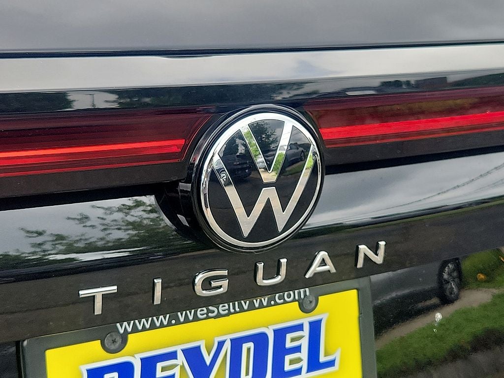 2026 Volkswagen Tiguan 2.0T SE