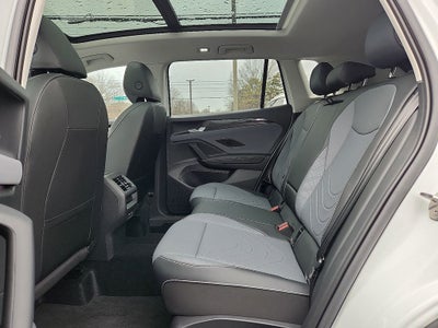 2025 Volkswagen Tiguan 2.0T SE