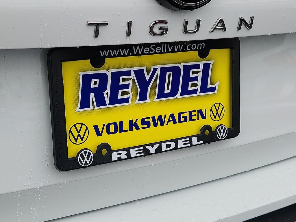 2025 Volkswagen Tiguan 2.0T SE