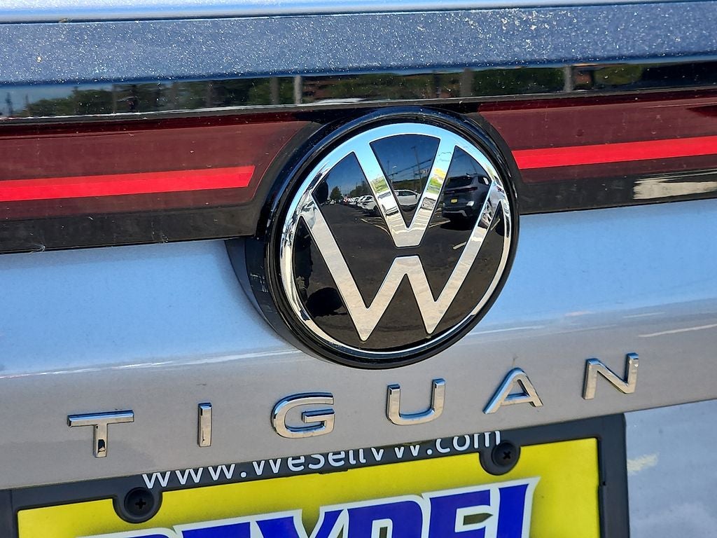 2026 Volkswagen Tiguan 2.0T SE