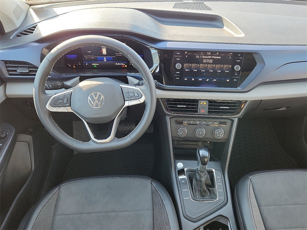 2022 Volkswagen Taos 1.5T SE