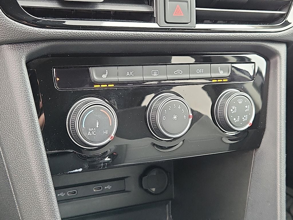 2023 Volkswagen Taos 1.5T SE