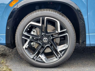 2026 Volkswagen Tiguan 2.0T SEL R-Line Turbo