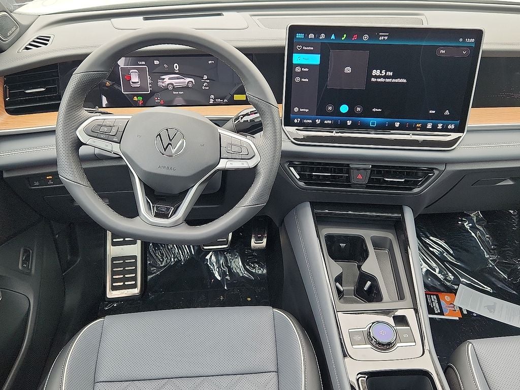 2026 Volkswagen Tiguan 2.0T SEL R-Line Turbo
