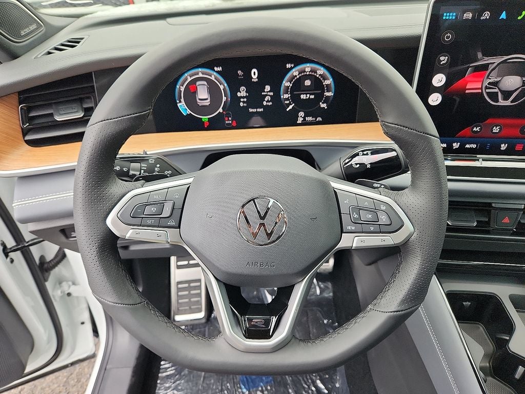 2026 Volkswagen Tiguan 2.0T SEL R-Line Turbo