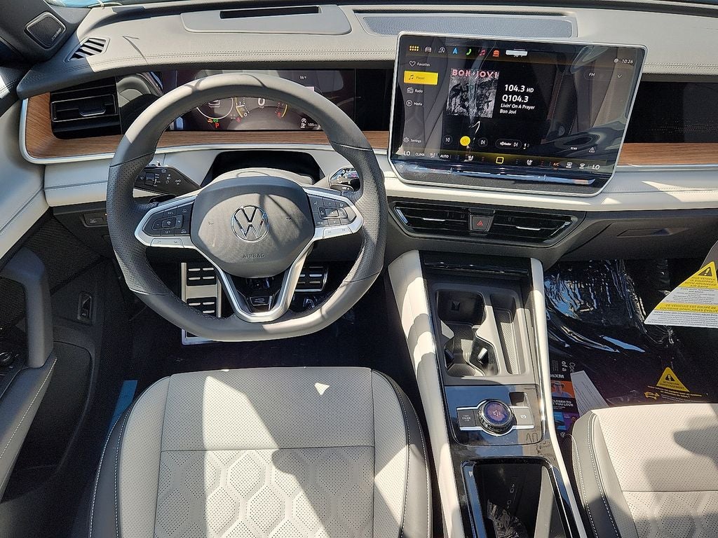 2026 Volkswagen Tiguan 2.0T SEL R-Line Turbo