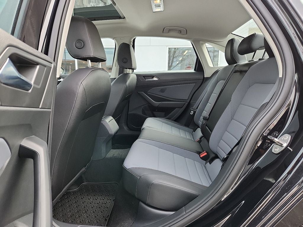 2025 Volkswagen Jetta 1.5T SE