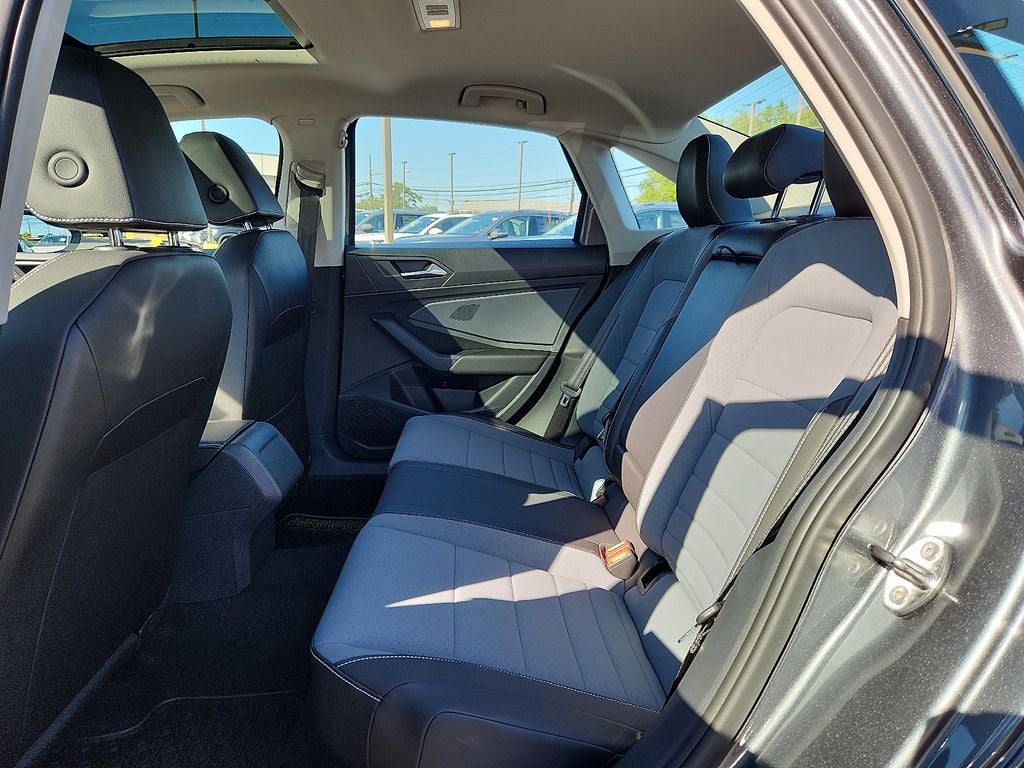2025 Volkswagen Jetta 1.5T SE