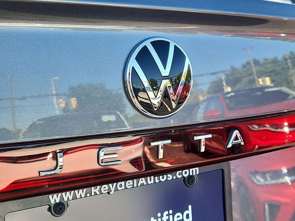 2025 Volkswagen Jetta 1.5T SE