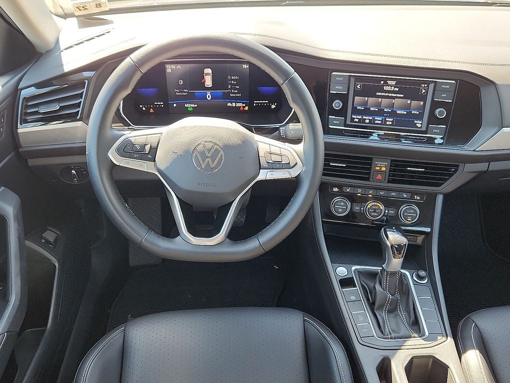 2022 Volkswagen Jetta 1.5T SE