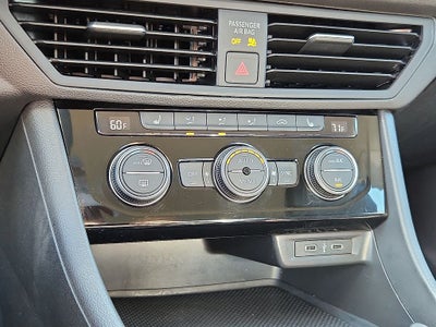 2022 Volkswagen Jetta 1.5T SE