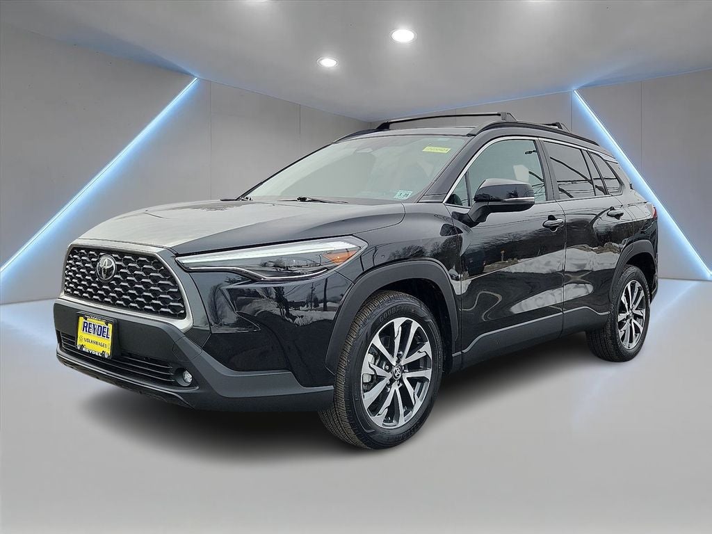 2023 Toyota Corolla Cross XLE