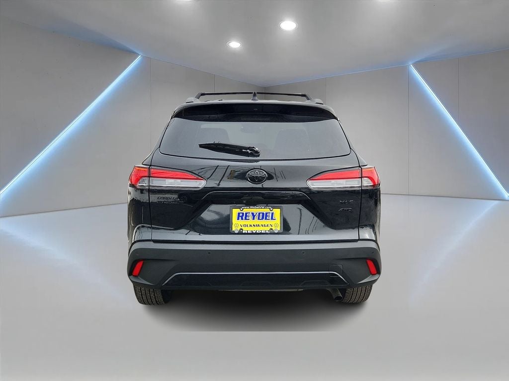 2023 Toyota Corolla Cross XLE