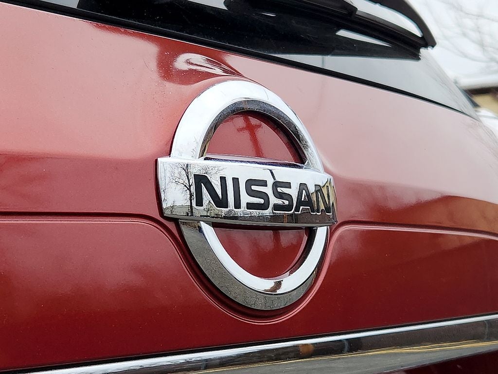 2016 Nissan Rogue SV