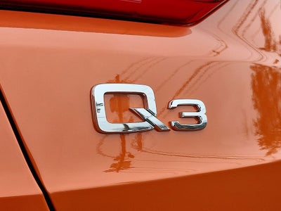 2022 Audi Q3 Premium quattro