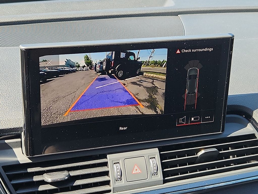2023 Audi Q5 45 S line Premium quattro