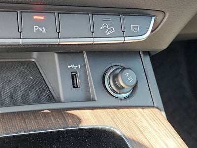2023 Audi Q5 45 S line Premium quattro