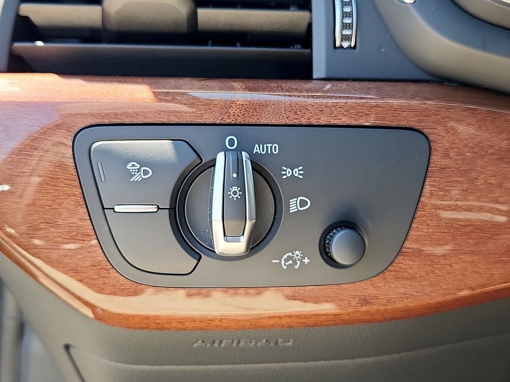 2023 Audi A4 40 Premium quattro